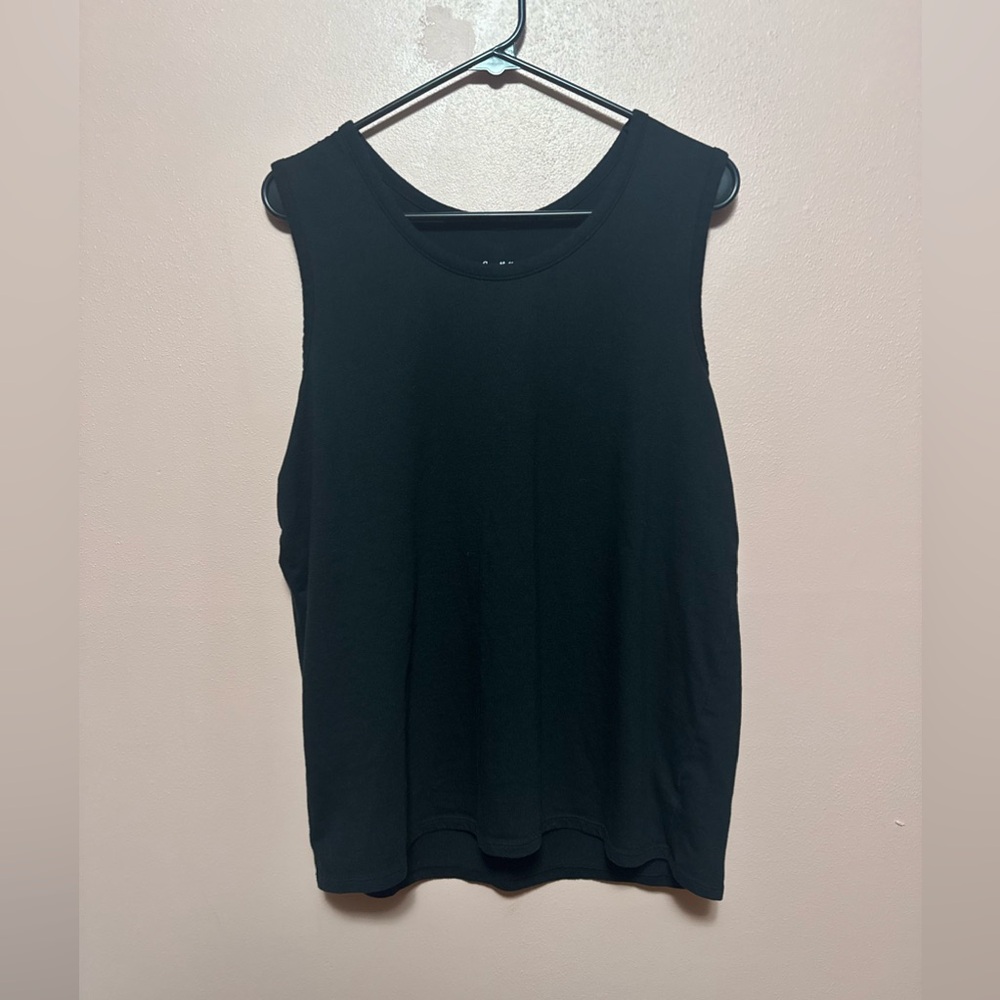 Black Sleeveless Men’s Tank Top